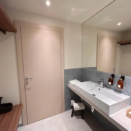 The Com - Luxury In Bed & Breakfast Lazise