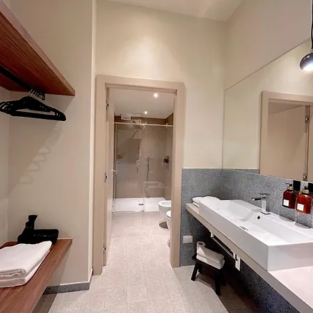 The Com - Luxury In 4* Lazise