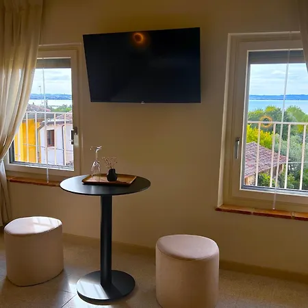 The Com - Luxury In Bed & Breakfast Lazise