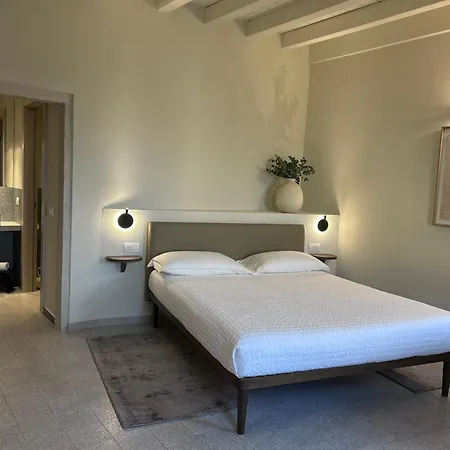 The Com - Luxury In Bed & Breakfast 4*