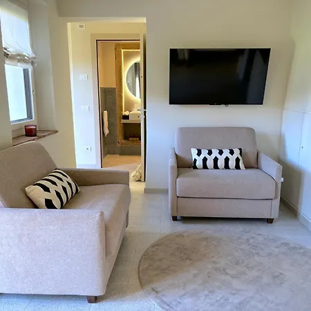 The Com - Luxury In Bed & Breakfast 4*